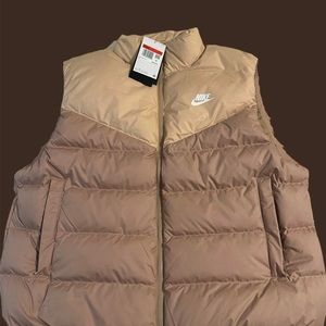 Nike Puffer